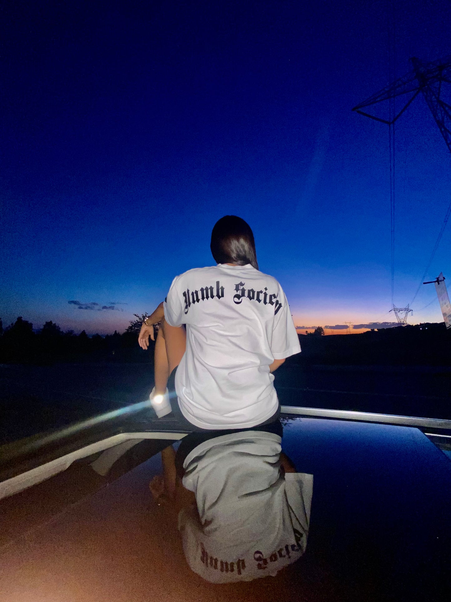 Heavy White T